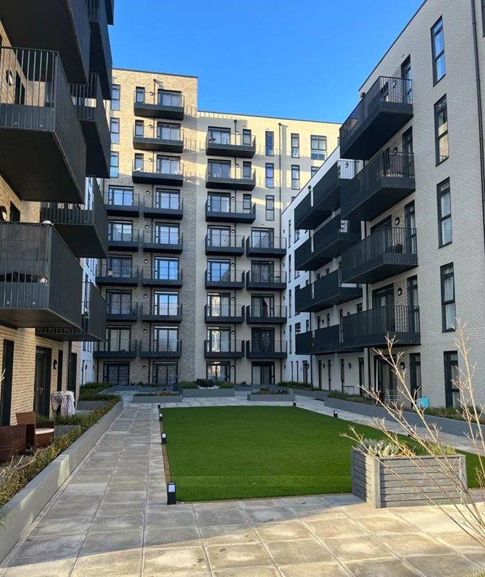 Large Block of flats
